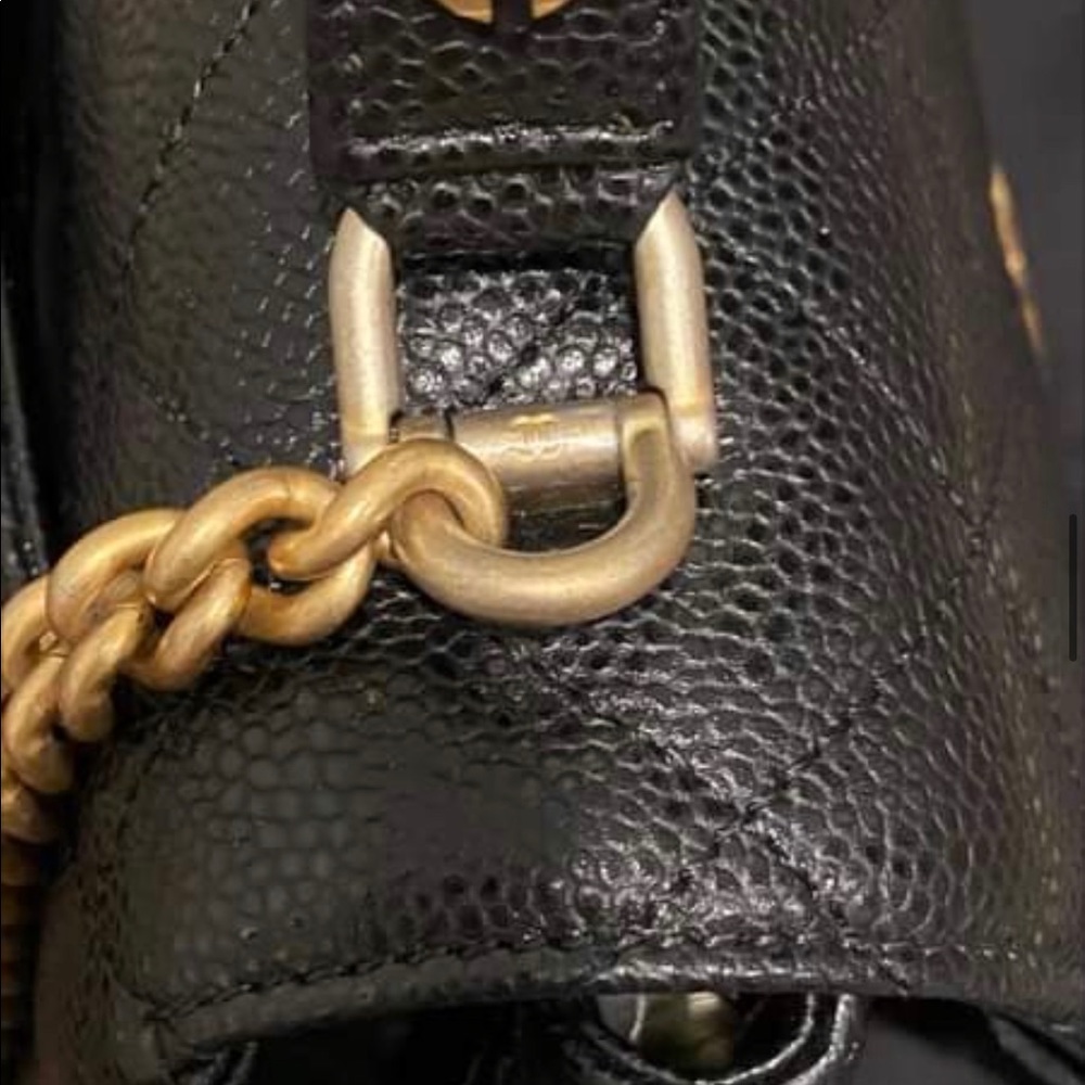 Authentic Chanel flap bag with handle, NWT - Picture 6 of 15